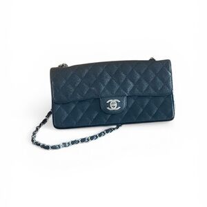 Chanel Black Quilted Caviar Leather Bag Silver Hardware EXCELLENT CONDITION